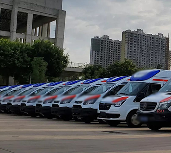 墨脱县服务车队展示